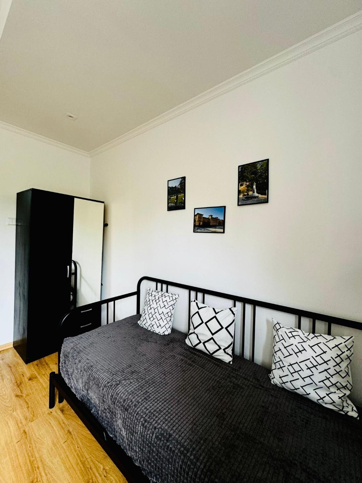 Apartment Cristal - Zdroj